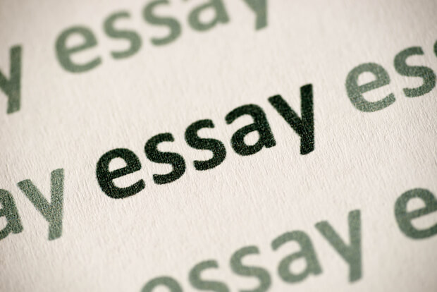 How to Write an Informative Essay: Complete Guide with Images