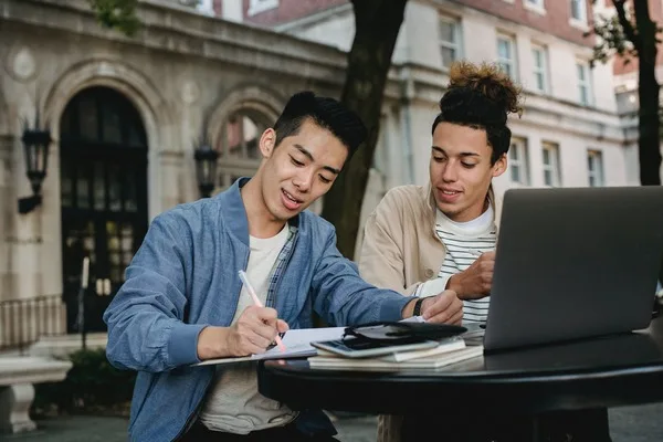 How to Write a Perfect Profile Essay