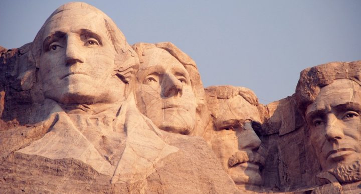 100 Landmark Moments: American History Trivia & Quiz