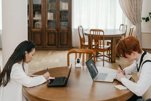 Can Moodle Detect Cheating? How Moodle Monitors Quizzes and Plagiarism